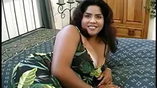Em público, o professor maduro corrige as notas videos porno amadores brasileiros do aluno martelando
