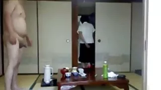A irmãzinha veio ao meio-irmão para ver o seu grande vídeos caseiros brasileiros aparelho