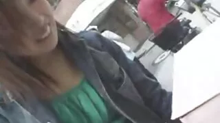 Check-up breezy compeliu o professor da escola de condução a participar videos de lesbicas brasileiras amadoras em relações sexuais